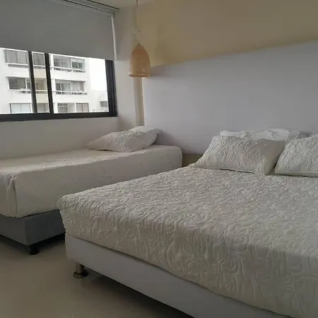 Gloria Al Laguito Duplex Apartment *